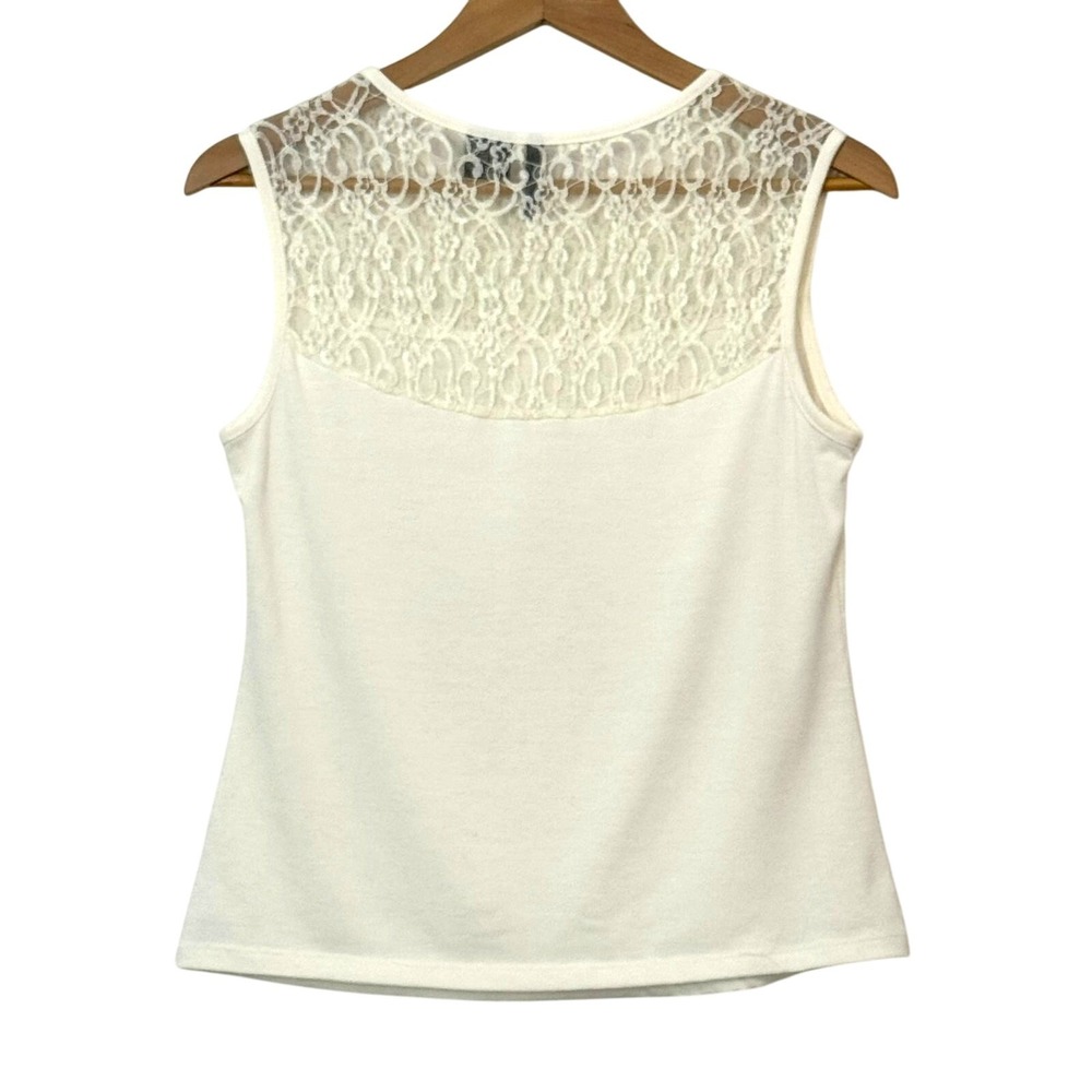 Sleeveless Lace and Rosette Top Cream Romantic Feminine Soft Girl‎ Coquette - Picture 2 of 7